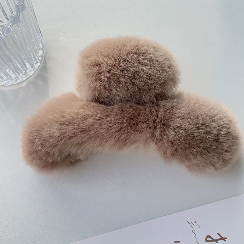 Otter Hair Clip